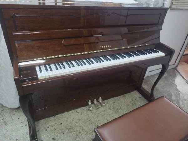 Πιάνο όρθιο YAMAHA P2